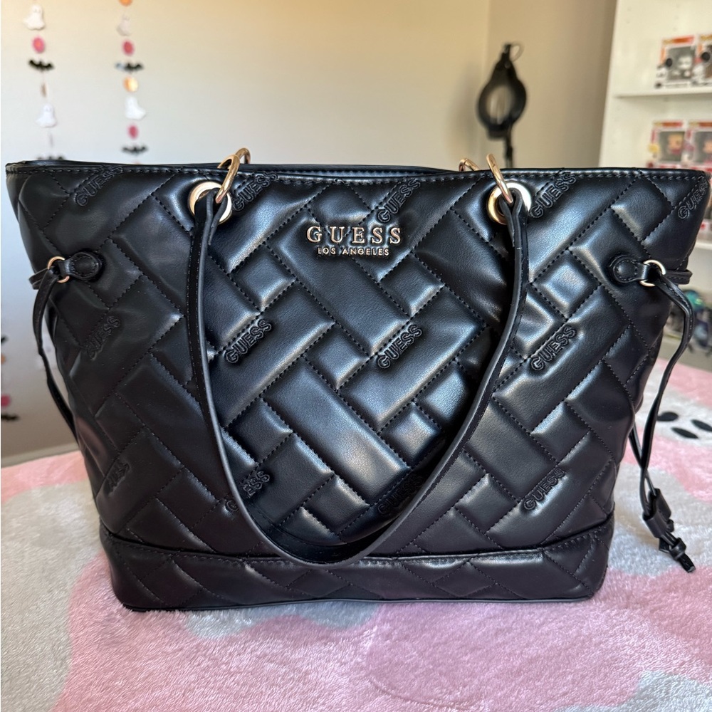 GUESS Black Quilted tote